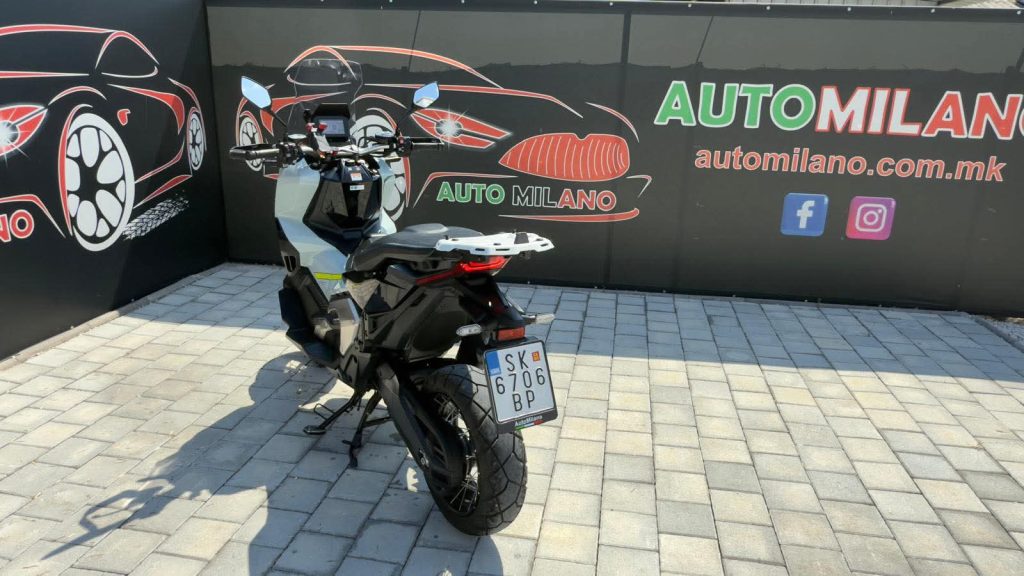 HONDA X-ADV 2024 ГОДИНА