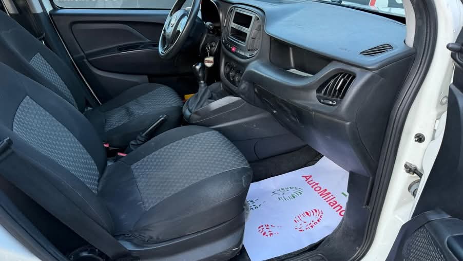 FIAT DOBLO JTD 2018 ГОДИНА