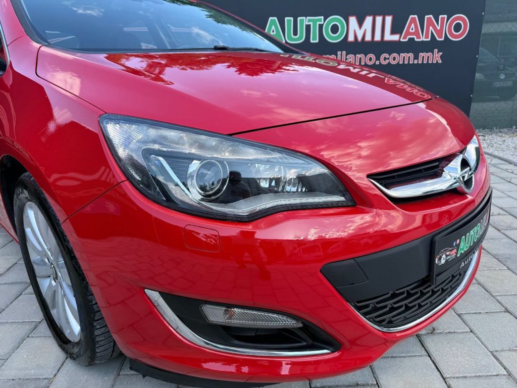 OPEL ASTRA J Cosmo - 1.7 CDTI (110KS) - 2013
