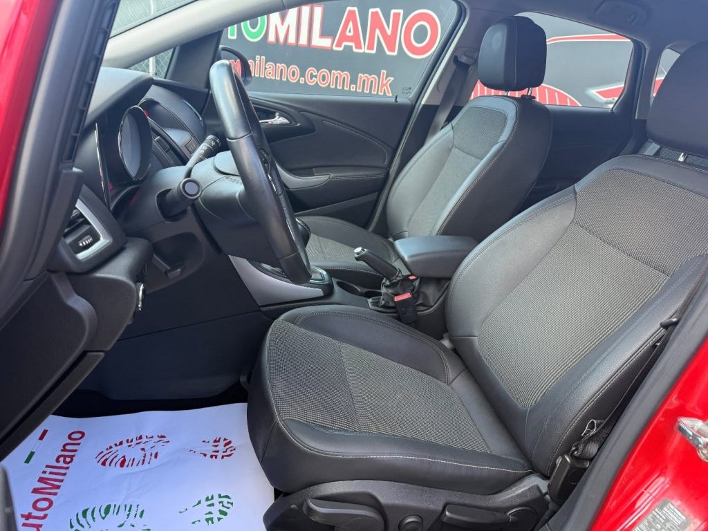 OPEL ASTRA J Cosmo - 1.7 CDTI (110KS) - 2013