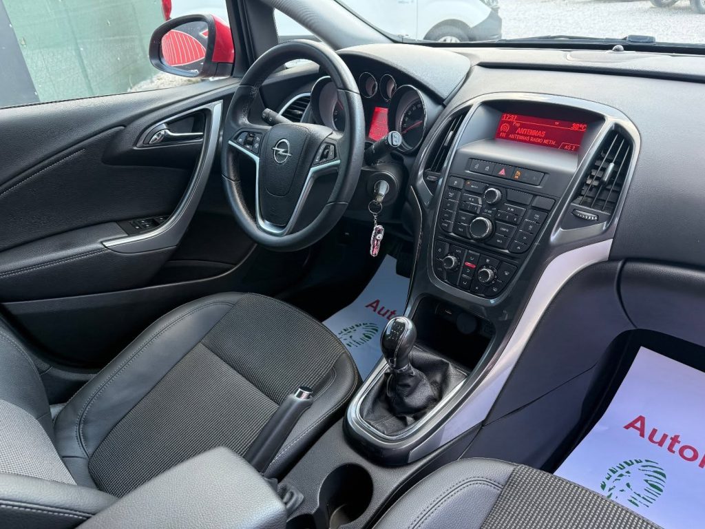 OPEL ASTRA J Cosmo - 1.7 CDTI (110KS) - 2013