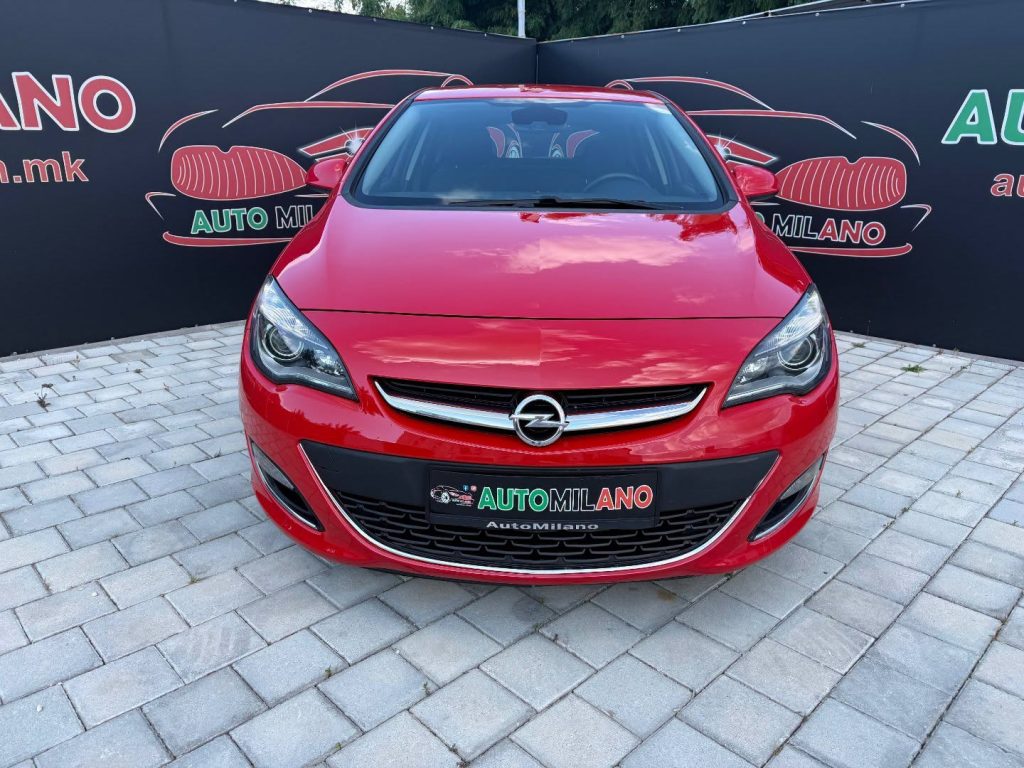 OPEL ASTRA J Cosmo - 1.7 CDTI (110KS) - 2013