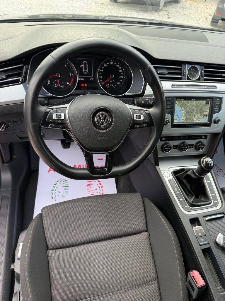 VOLKSWAGEN PASSAT - 1.6 TDI (120KS) - 2015
