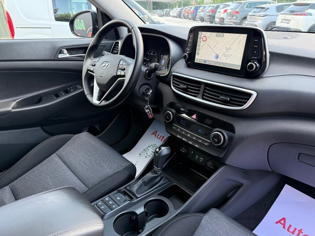 HYUNDAI TUCSON Business - 1.6 CRDI (136KS) - 2020
