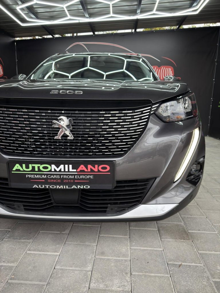 PEUGEOT 2008 Allure - 1.2I - 96КW - 2020
